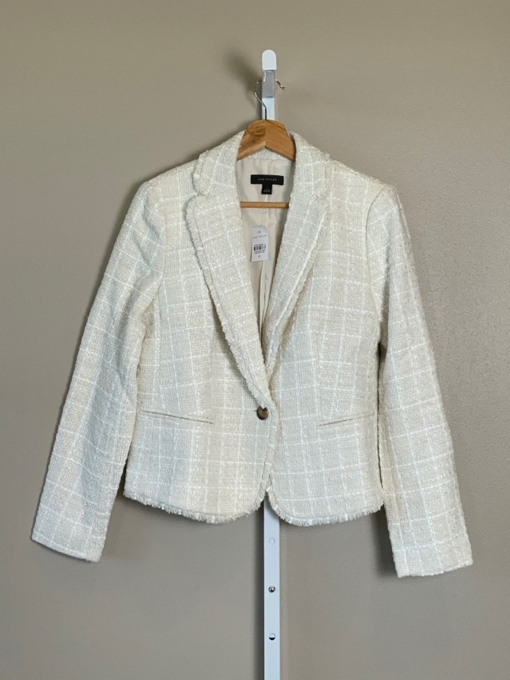 Ann Taylor The Newbury Blazer in Tweed